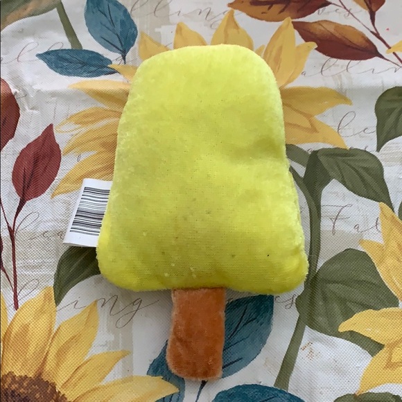 Cute popsicle with cherries plushie - Picture 2 of 2